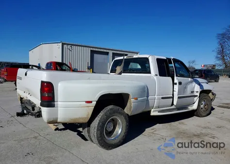 2002 Dodge Ram 3500 z USA, uszkodzony, nr VIN 3B7MC33W02M268699